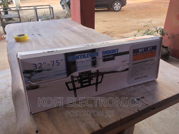 Quality 32"-75" LCD LED TV Monitor Bracket Swivel Tilt · Photo 2