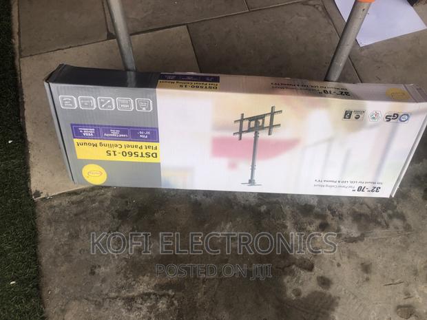 Escualisable Ceiling Support 32"-70" Ref. DST560-15 · Photo 2