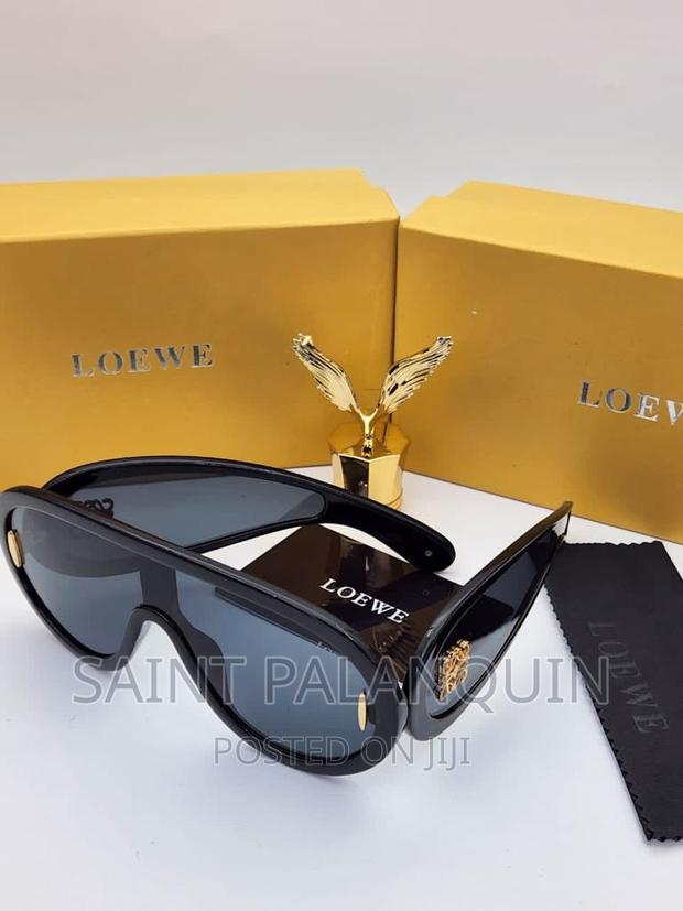 Loewe Shades · Photo 3