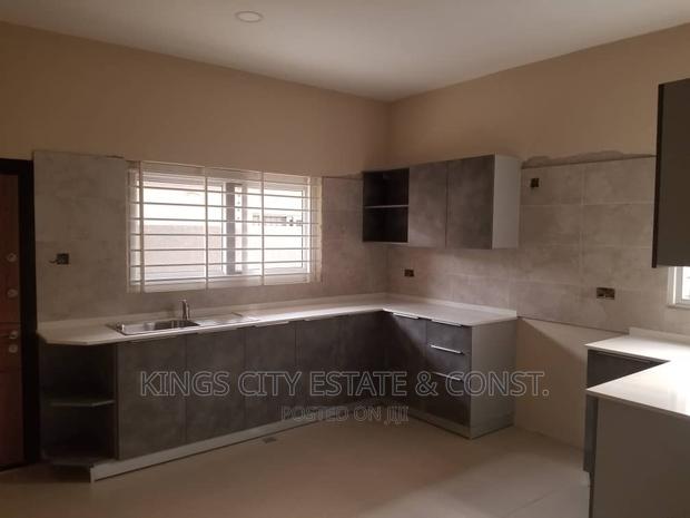 3bdrm House in Canada-Estate, Ablekuma for sale photo 7