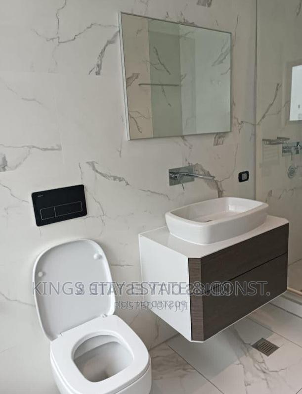 3bdrm House in Canada-Estate, Ablekuma for sale photo 9