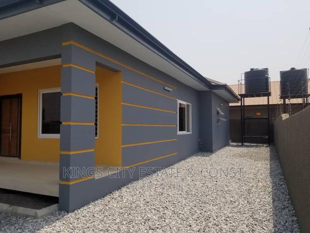 3bdrm House in Canada-Estate, Ablekuma for sale