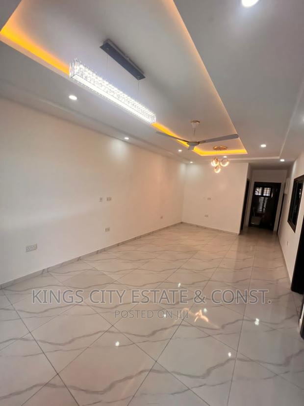 3bdrm House in Canada-Estate, Ablekuma for sale photo 6