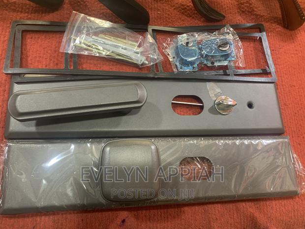 China Door Handle(Ash/Grey) · Photo 3
