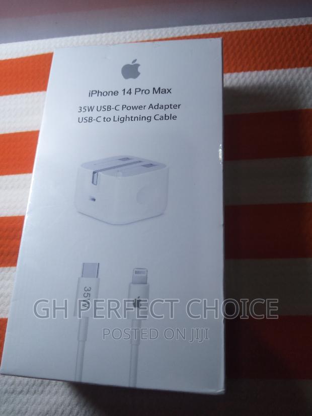 Awesome Type C iPhone Fast Charger · Photo 1