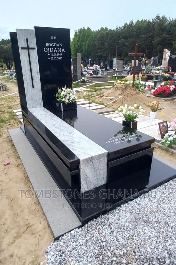 Customized Tombstone · Photo 2