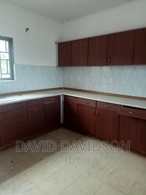 4bdrm Mansion in Executive 4 Bedroom, Tema Metropolitan for rent · Photo 2