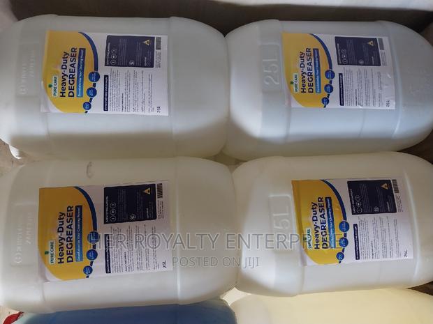 Heavy Duty Degreaser · Photo 4