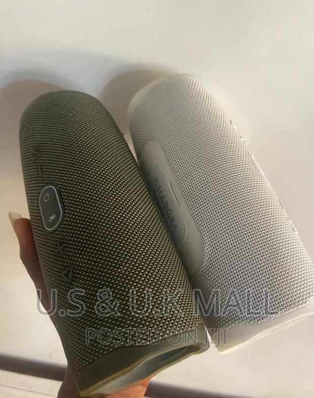 Preowned Rechargeable JBL Bluetooth Speakers in Stock. photo 3