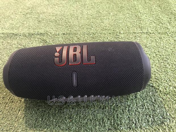 Preowned Rechargeable JBL Bluetooth Speakers in Stock. photo 5