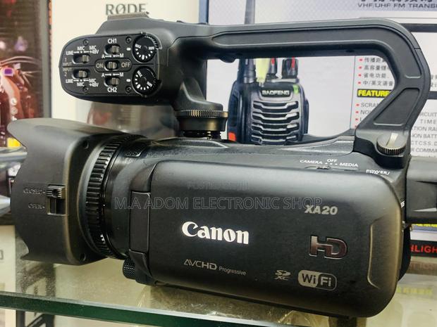Canon Xa20 Wi-Fi Full HD Video Camera · Photo 2