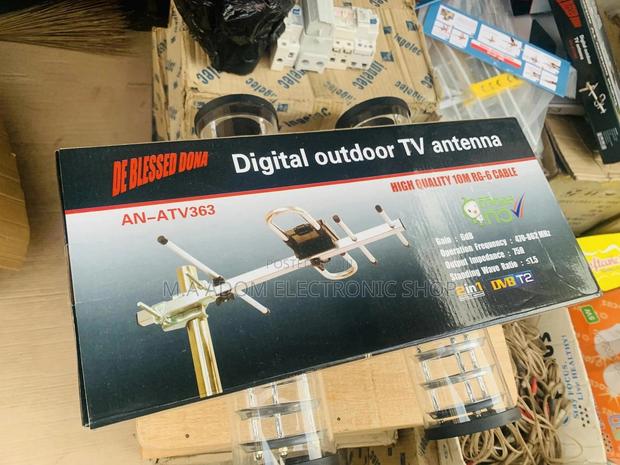 Outdoor Digital Antenna · Photo 3