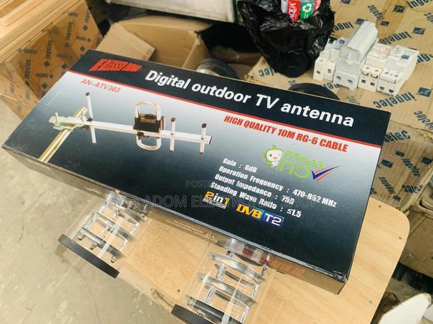 Outdoor Digital Antenna · Photo 4