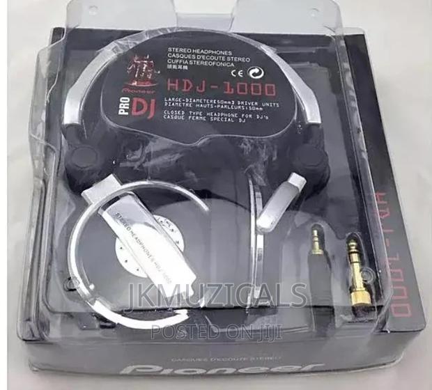 HDJ-1000_ Studio Headphones_ for Musicians and Dj's · Photo 2