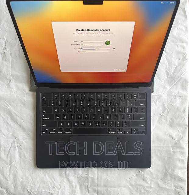 New Laptop Apple MacBook Air 2022 M2 8GB Apple M2 SSD 256GB photo 2