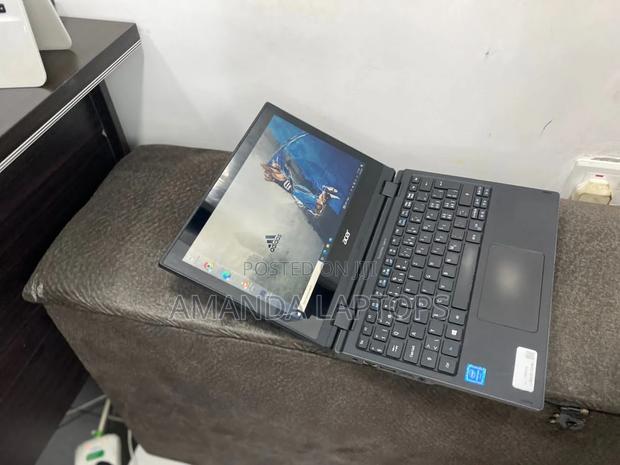 New Laptop Lenovo IdeaPad 330S 4GB Intel Celeron SSHD+SSD 128GB · Photo 4