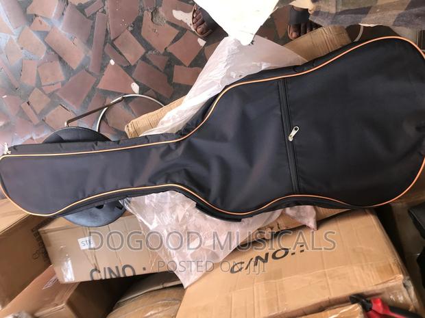 Guitar Bag · Photo 3