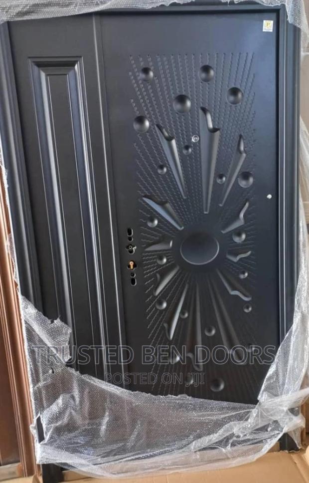 Quality Paladin One/Half Security Doors [Single_double Door] · Photo 2