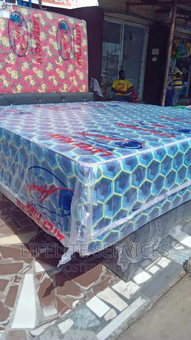 Solid King-Size Mattress 20" Latex Foam