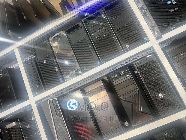 Server HP ProLiant DL380P Gen8 16GB Intel Xeon HDD+SSD 256GB · Photo 4