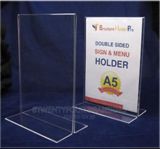 Table Top Display Stand (A5 A6)