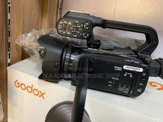 Original Canon Xa15 Compact Full HD Camcorder Video. · Photo 3