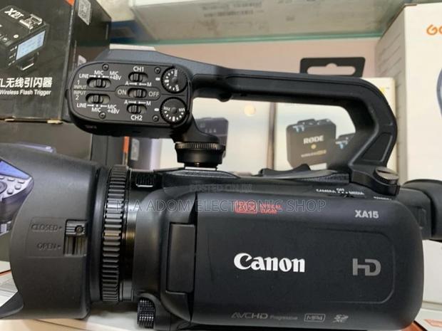 High Quality Canon Xa15 Compact Full HD Video Camera · Photo 2