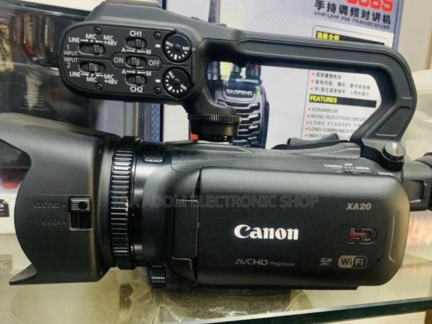 Well Designed Canon Xa20 FHD Professional Video Camcorder · Photo 2