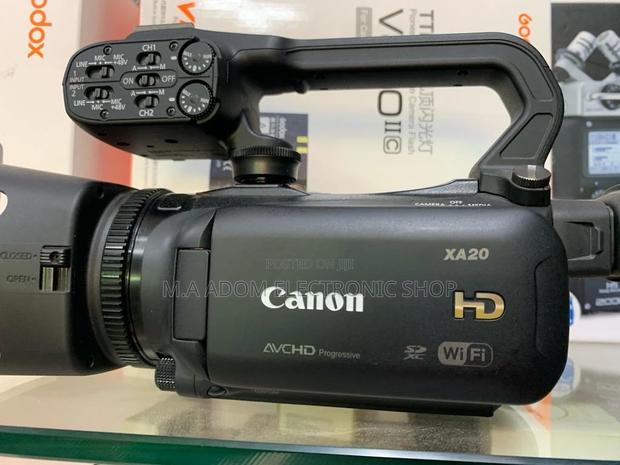Highly Energy Saving Canon Xa20 Full HD Video Camera · Photo 2