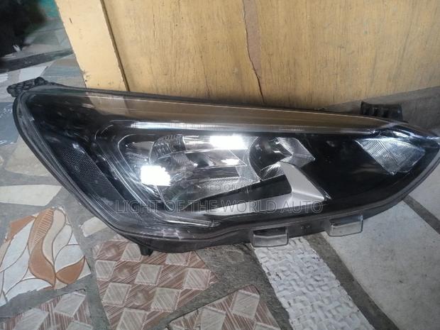 Ford Focus 2020 Headlight Right Side