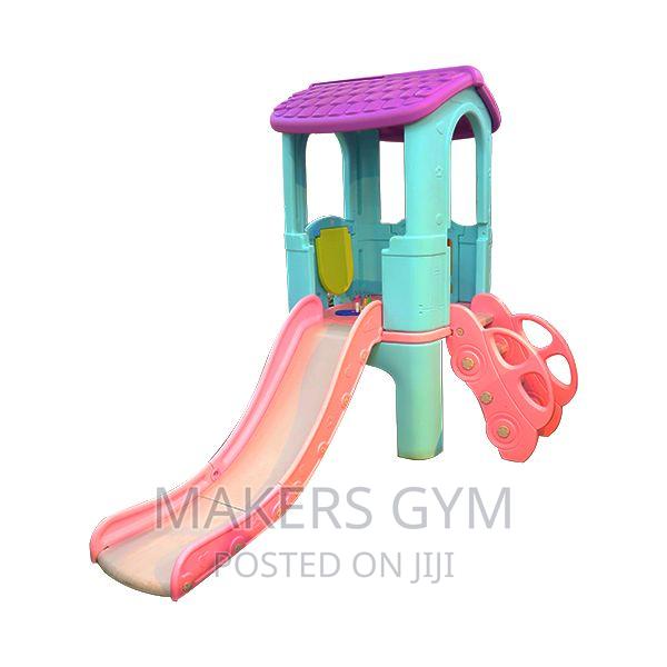 Playhouse and Slide Set · Photo 2