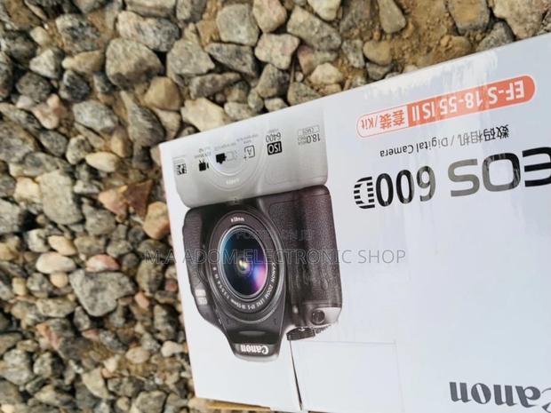 Fresh in Box Canon EOS Digital SLR and Compact System Camera · Photo 2
