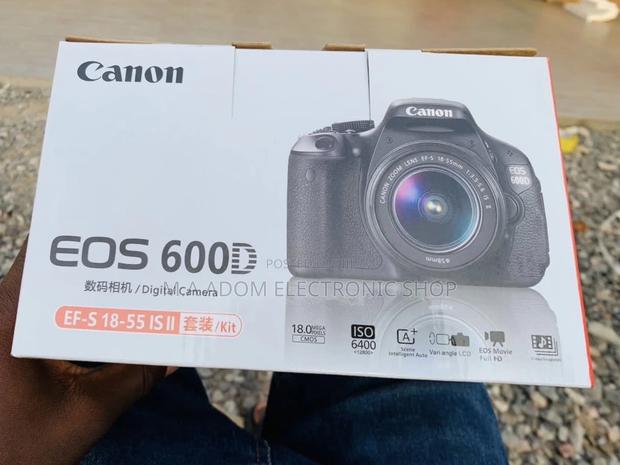 Fabulous Canon EOS-600D Digital SLR Compact System Camera. · Photo 2