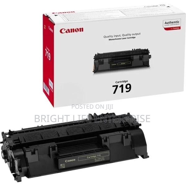 Canon 719 Toner · Photo 2