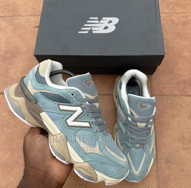 New Balance 9060 · Photo 4