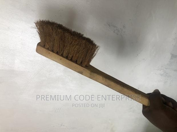 Coal Tar Brush, Short Handle photo 4