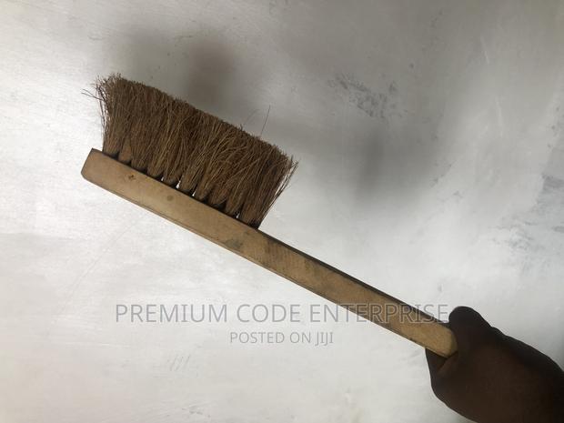 Coal Tar Brush, Short Handle photo 3