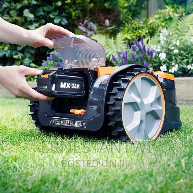 Mow Robot From Lawnmaster, Uk photo 2