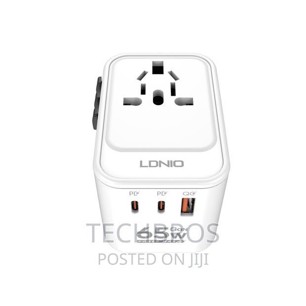 Ldnio Universal Gan Travel Adapter 65W · Photo 4