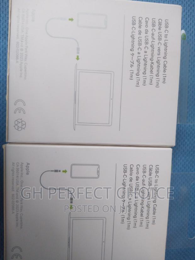 USB C to iPhone Lightening Cable · Photo 2