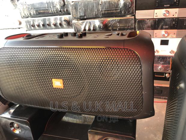 Preowned JBL Party Box on the Go Bluetooth Speaker Instock photo 3