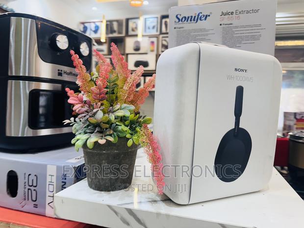 Available—-Sony Sony 1000 Mx5 Headset · Photo 2