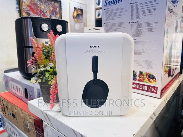 Comfortable Design Sony 1000 Mx5 Headphone · Photo 2