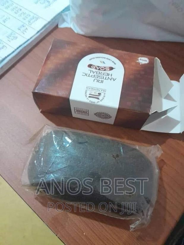 Iru Herbal Soap · Photo 3
