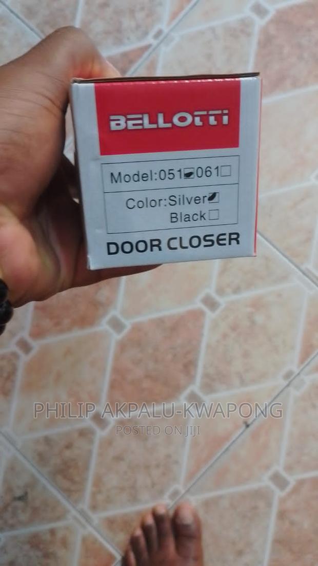 Door Closer photo 2