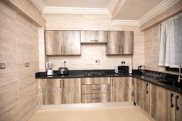Furnished 2bdrm Apartment in Kwashiema, Lapaz for rent photo 8