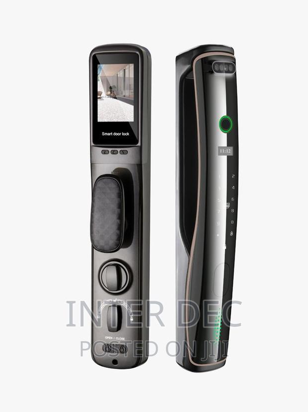 Smart Door Lock With Intercom and Face ID · Photo 3