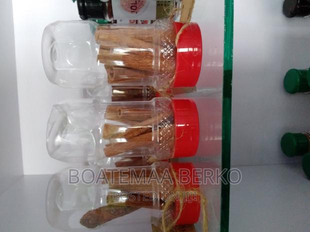 Cinnamon Sticks · Photo 3