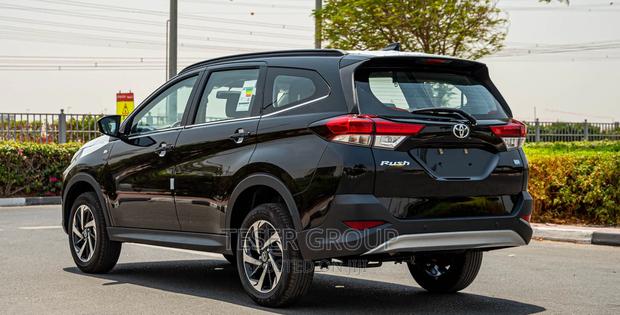 New Toyota Rush 2023 Black photo 4