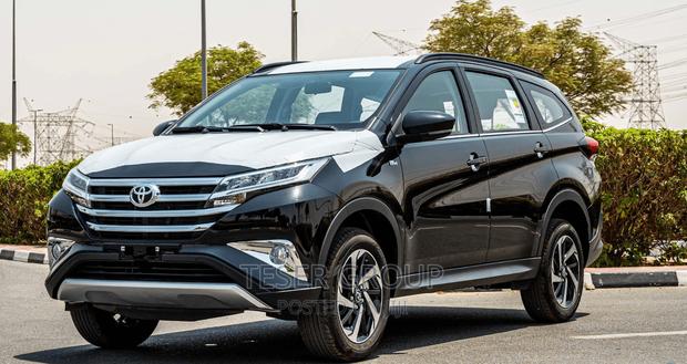 New Toyota Rush 2023 Black photo 3